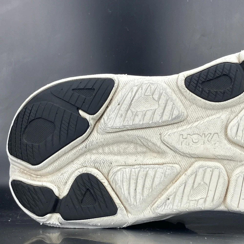 Hoka One One Clifton 10 Wide - Women's Size 7D 'Black/White' (1162050 BWHT)